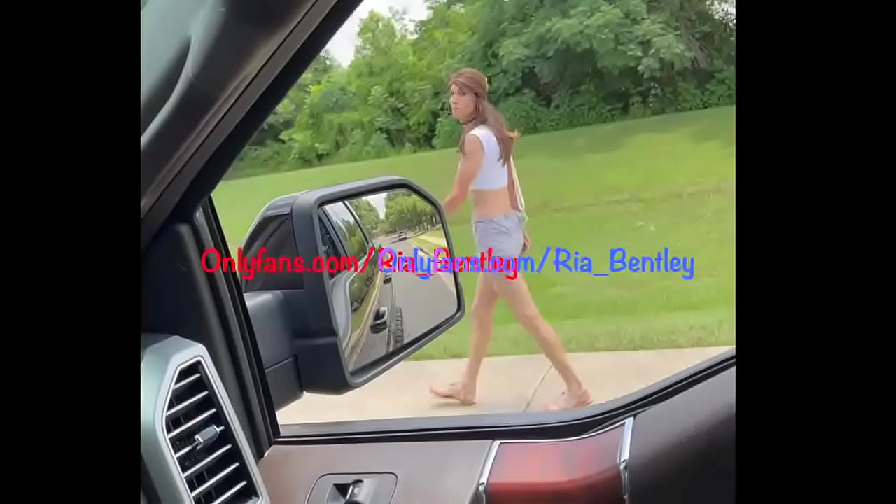 Would you pick me up if you saw me walking down the street? This guy did, and I thanked him properly#hitchhiker #...