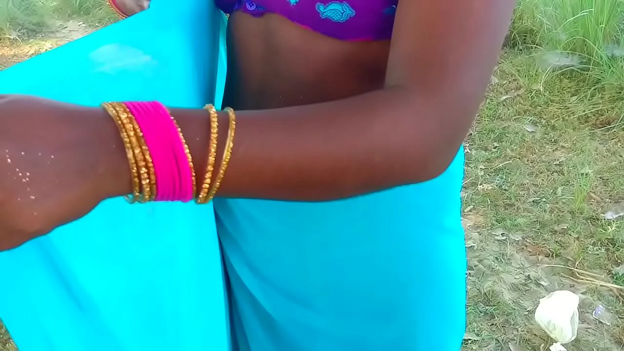 Desi Caught Sluty Girl