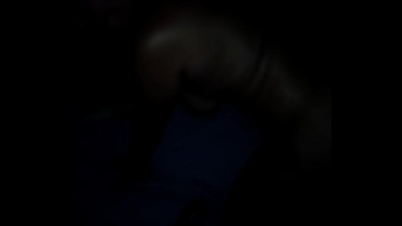 Alessandra Dando pro Marido