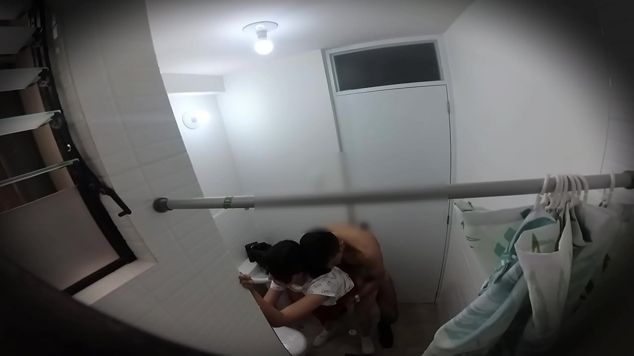 amiga de la universidad me pidio prestado el departamento y metio a tu novio a follar