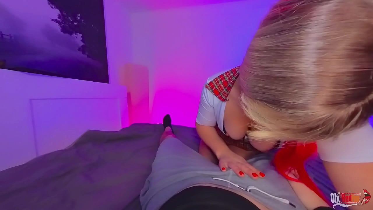 Fick in einem Hotelzimmer mit meiner Stiefschwester In den Arsch ficken und reinspritzen