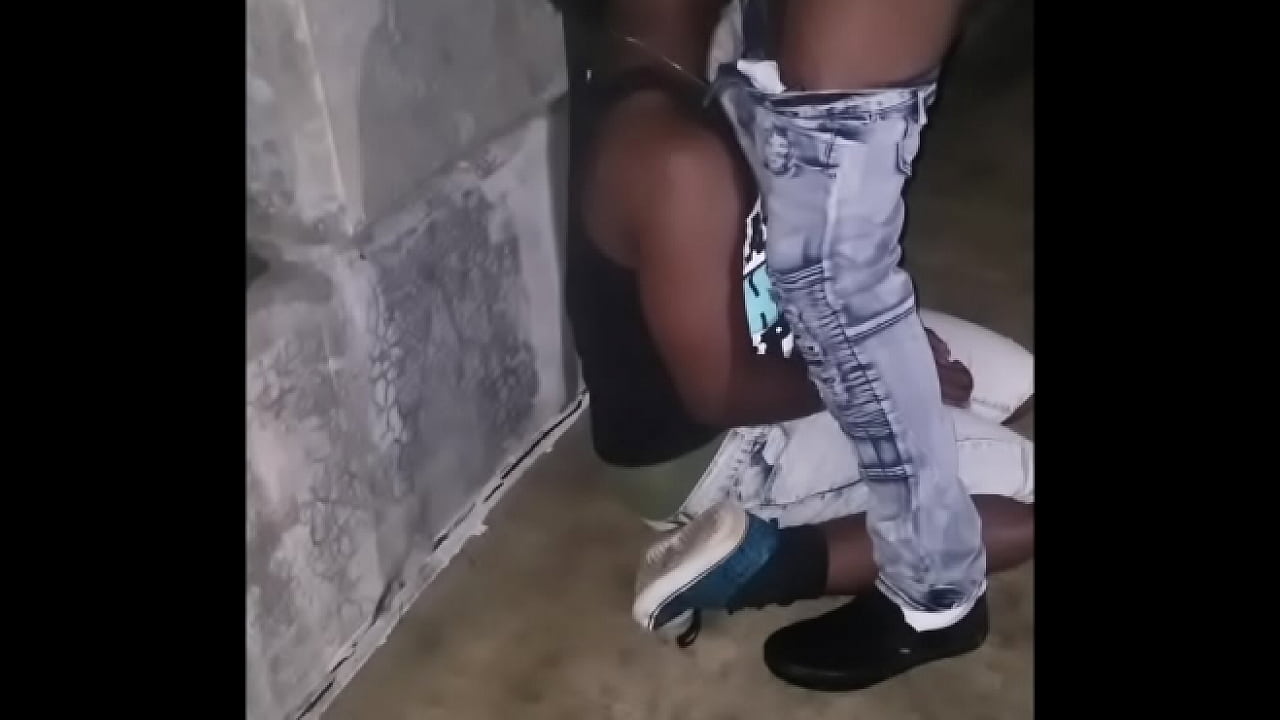 I want to Rim jean booty