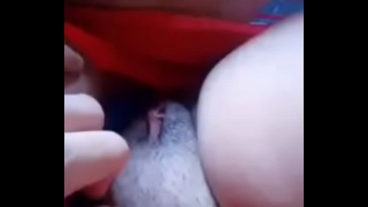 Crente evang&eacute;lica toda excitada na rede