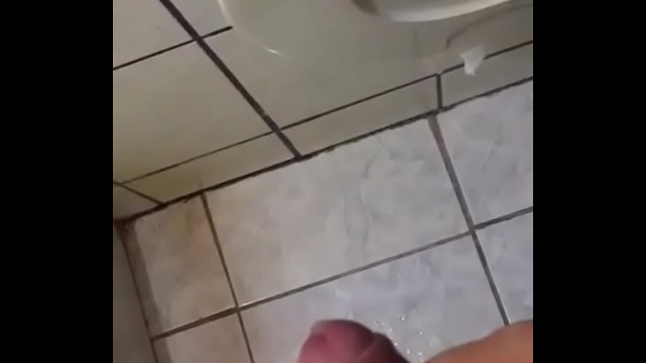 Sin tocarse por 2 meses Joven se viene.