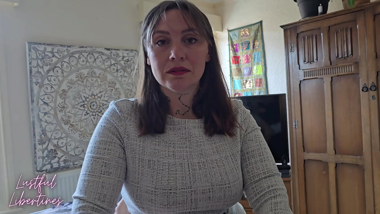 Creampie my stepsister after accidentally finding her nudes