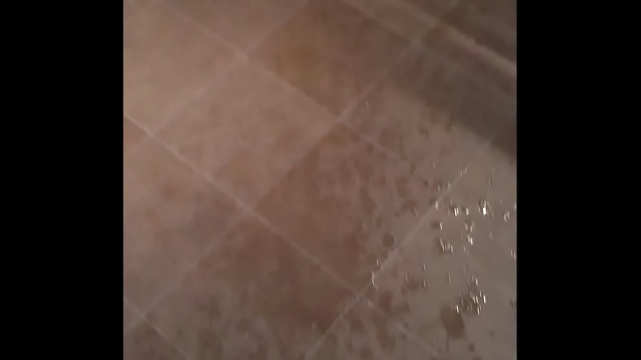 POV squirt with Leo at party