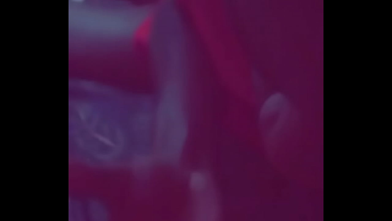 MY HANDS DOES THE MAGIC