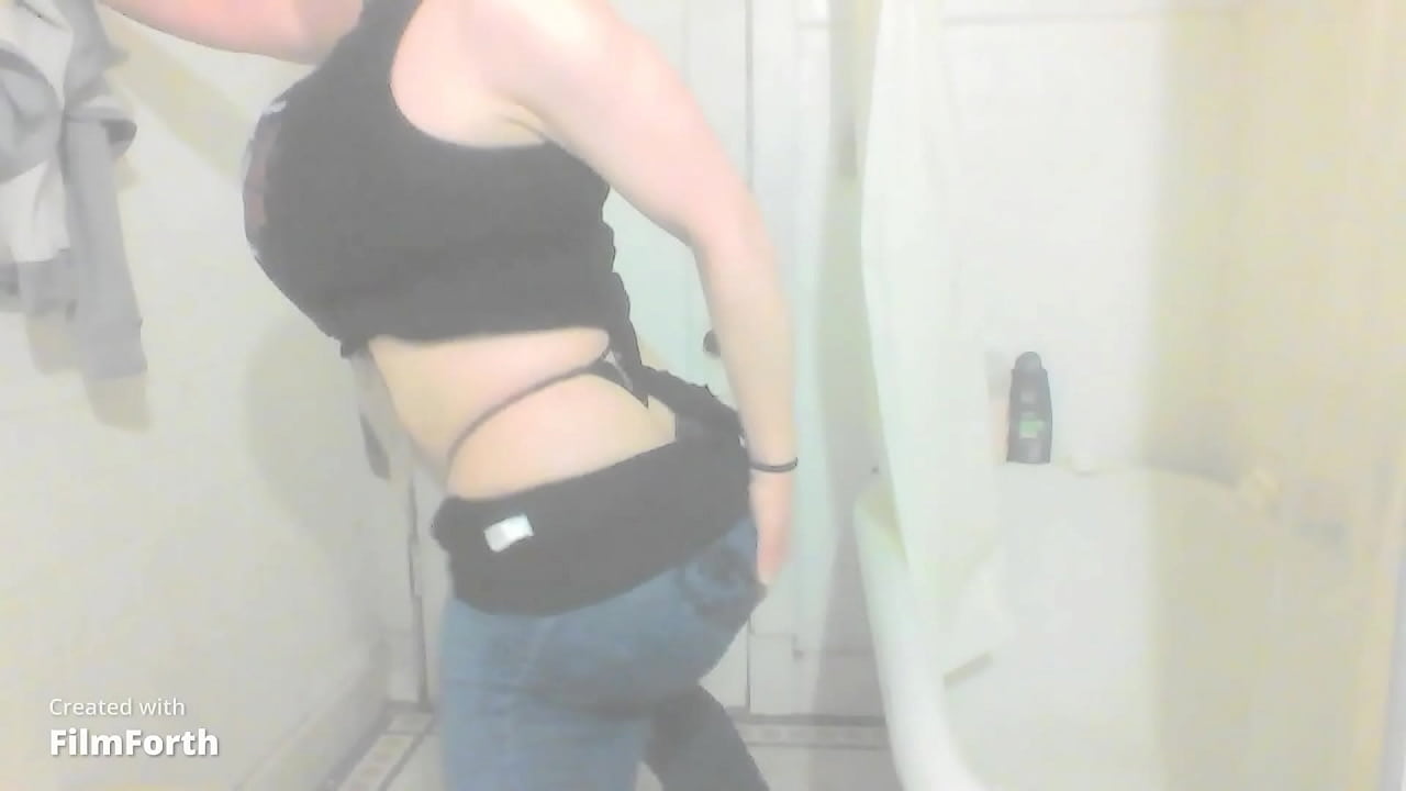 crossdresser sissy dance