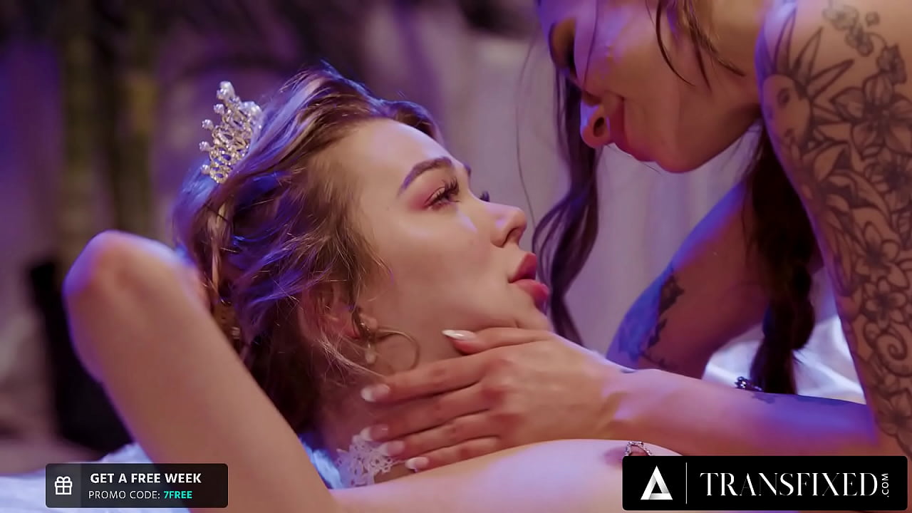 Cis Girl Has Good Fuck With Trans Queen