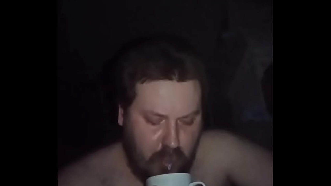 О,Чёрт!Что творит этот ГЕЙ из Тюмени?! Он вздрочнул свой ЧЛЕН на камеру,ПРОПОЛОСКАЛ рот свежей СПЕРМОЙ,а затем облил ОГРОМНОЕ дилдо КОНЧЁЙ и трахнул себя в ЖОПУ! Эта грязная ШЛЮХА трахала себя в АНАЛ своей же СПЕРМОЙ ТРИ РАЗА ПОДРЯД!Смотри видео!