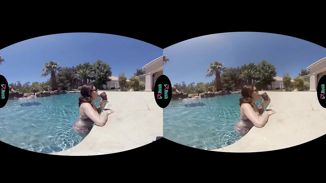 Sexy Latina gets fucked outdoors in virtual reality