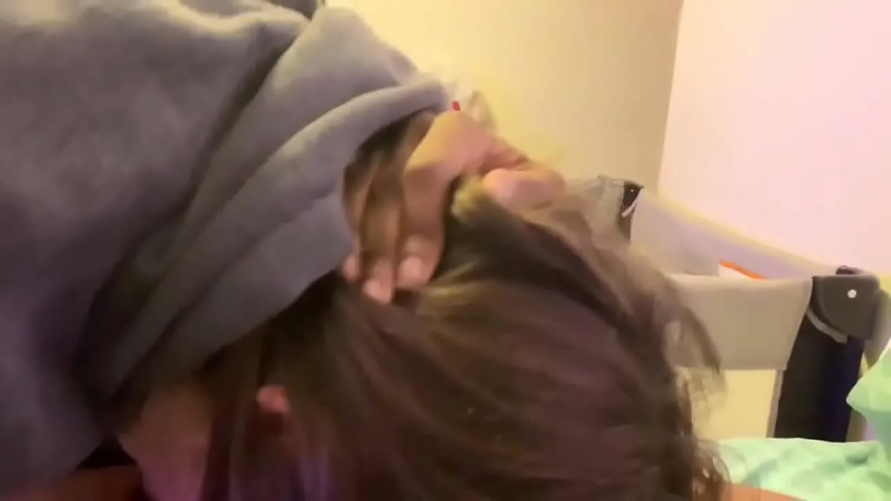 Sloppy suck off by bestfriend