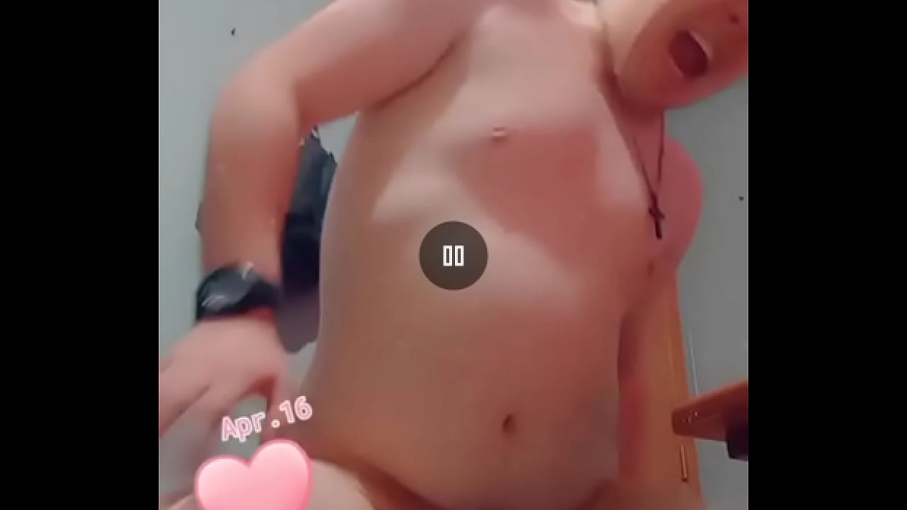 White boy twerking BOOTY
