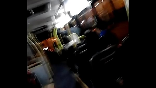 Punheta no &ocirc;nibus em Curitiba