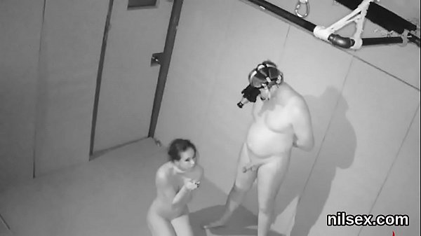 Crazy tart gets her fuckholes spread and extremely fucked