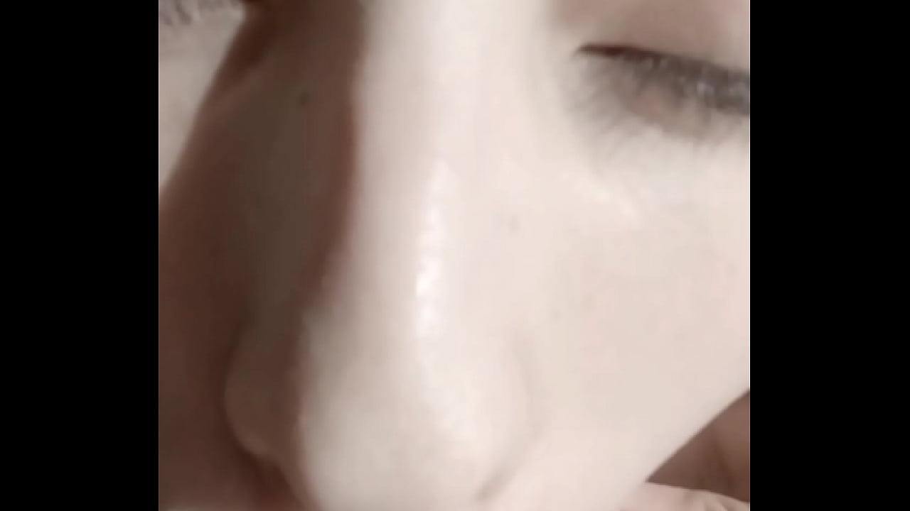 De nuevo en mi ojito :(