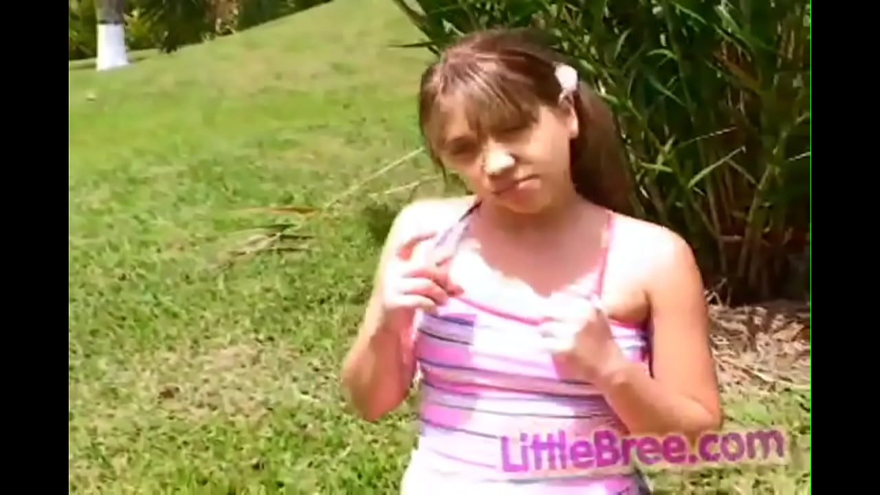Little Bree loves to show off her 18yo Latina Body Outside