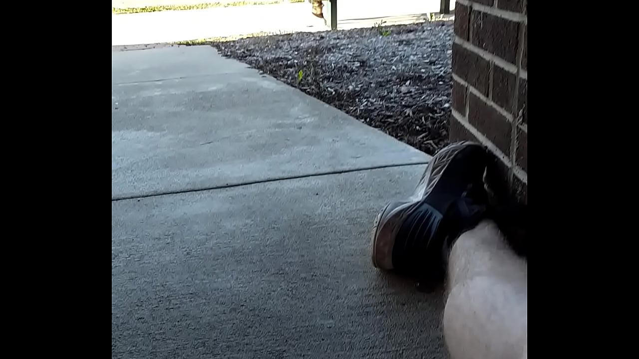 Public dickflash for gilf