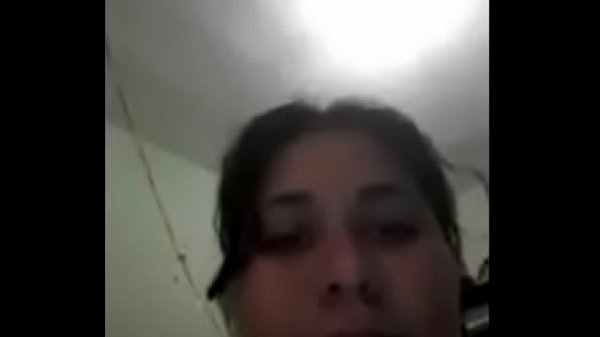 gordita buena muestra los pechos ;)