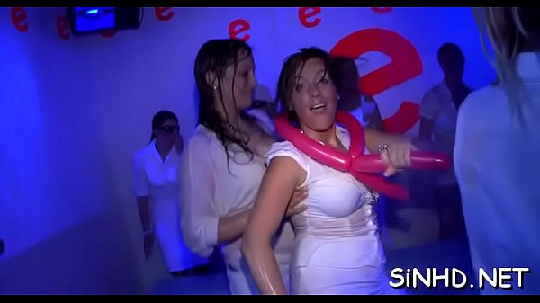 Alluring beauties are nice-looking men with skillful fellatio