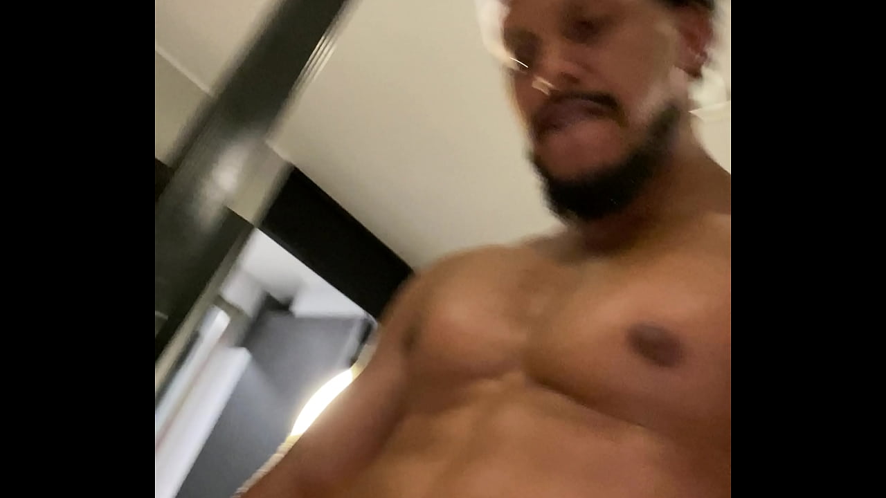 MI AMIGO QUERIA PINGA Y ME LO CACHE RICO