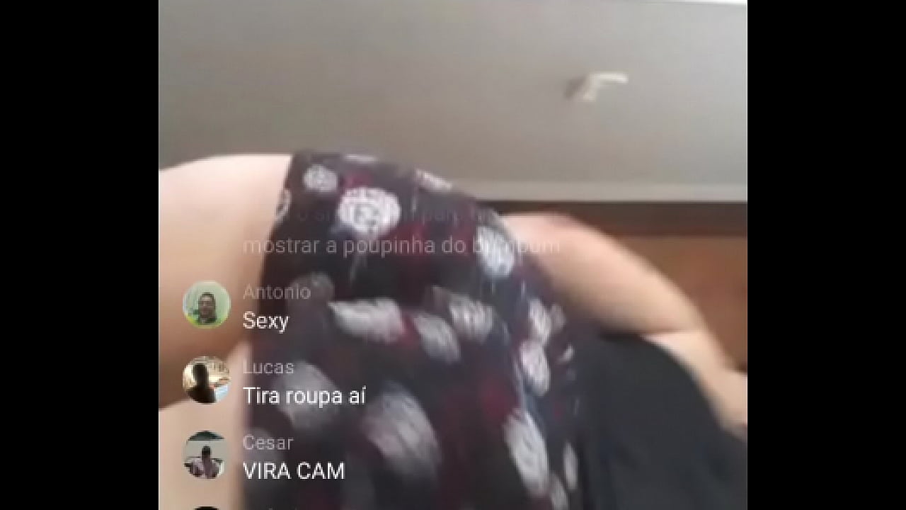 Safada dan&ccedil;ando