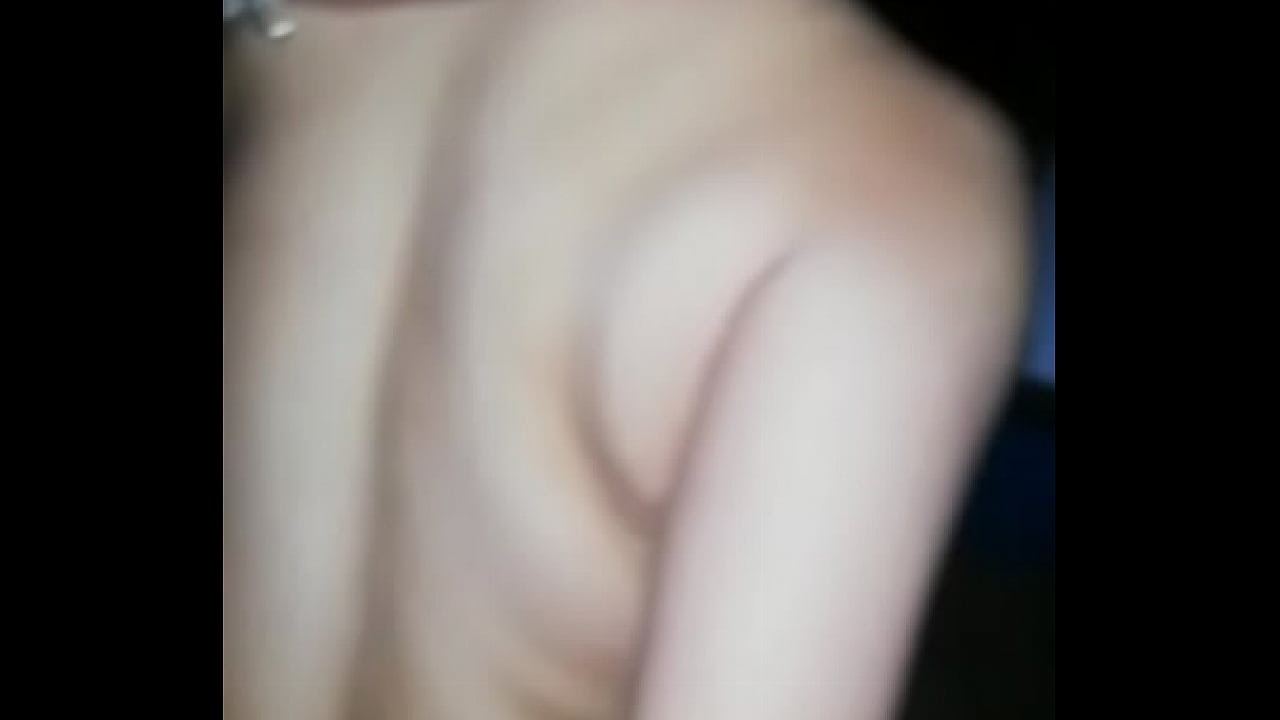 Amarrada como una perra