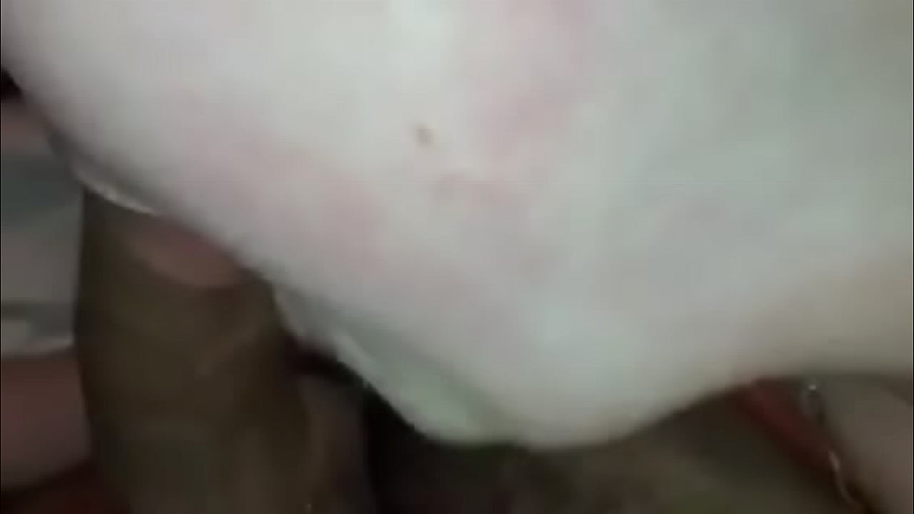 Teen gives sloppy blowjob