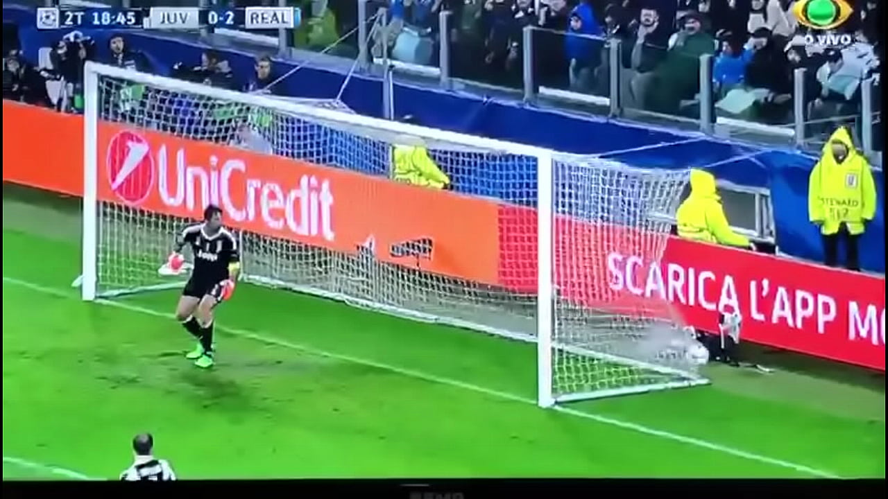 Portugu&ecirc;s metendo sem d&oacute; numa velha senhora italiana