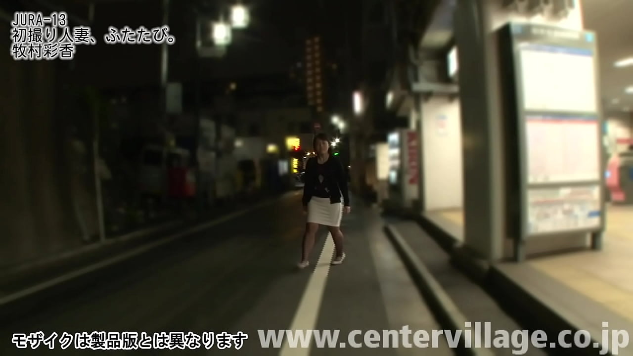 前回の緊張感溢れる撮影から約一ヶ月。「あのあと、もっと色んな体験をしてみたい、ゆづる君以外の男優さんともしてみたいって思いました。」