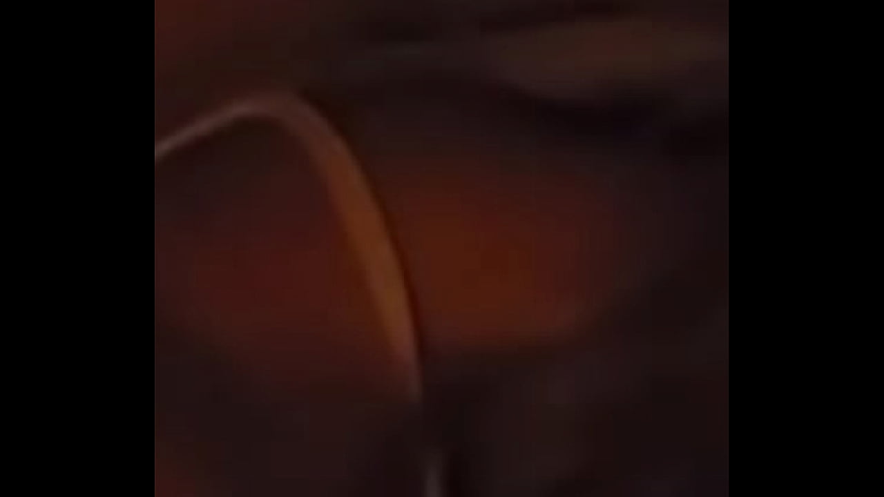 Puedes ver que se asoma en la oscuridad?