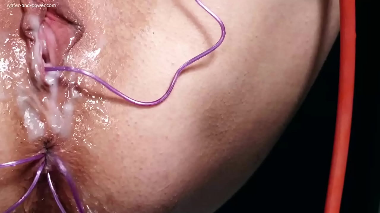 I finally find a way to make SixThirteen lose control of her asshole and enema water.