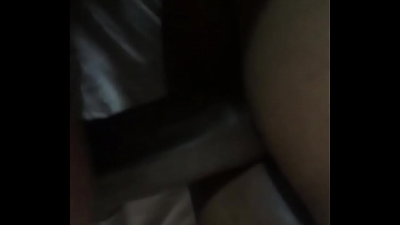 Empurrei at&eacute; o talo na buceta dela