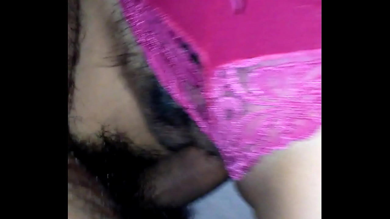 Follando a mi esposa golosa