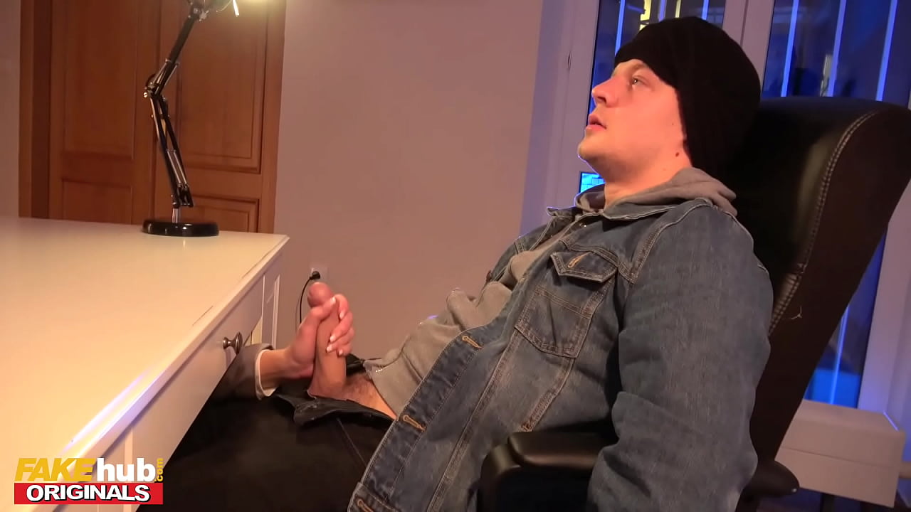 FAKEhub - MILF cougar horny for cock tricks a robber into filling her with his huge dick so she can ride to orgasm