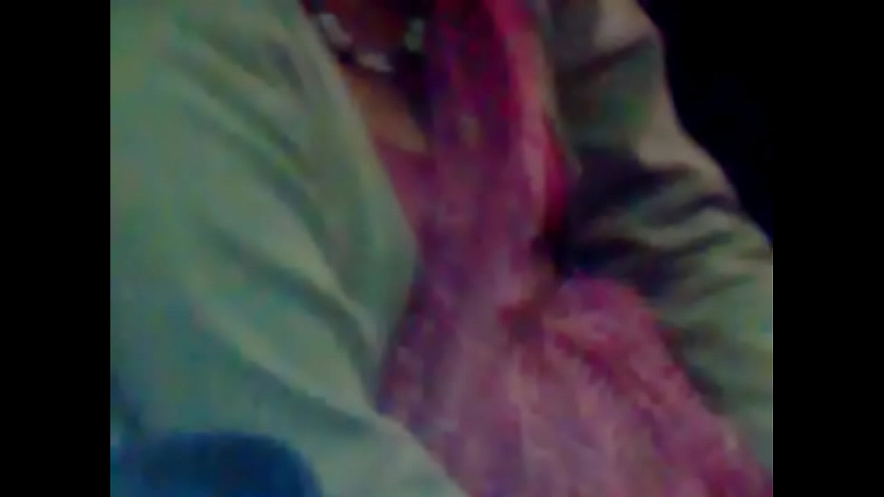 train indain aunty cleavage