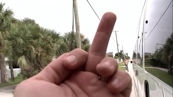 BAITBUS - Summer Bailey Helps Us Trick A Str8 Dude Into Having Gay Sex