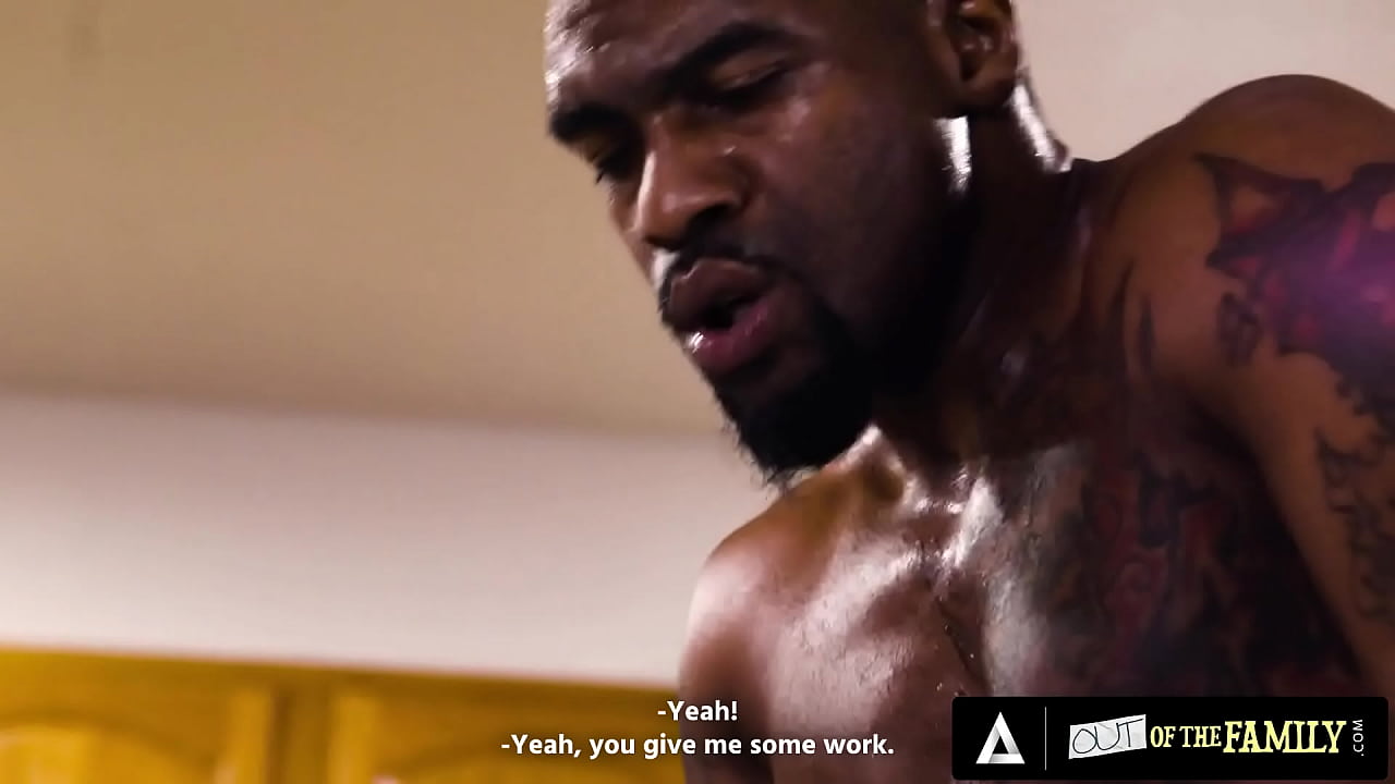 Naughty 18yo Blonde Knows How To Fuck With Her stepdad