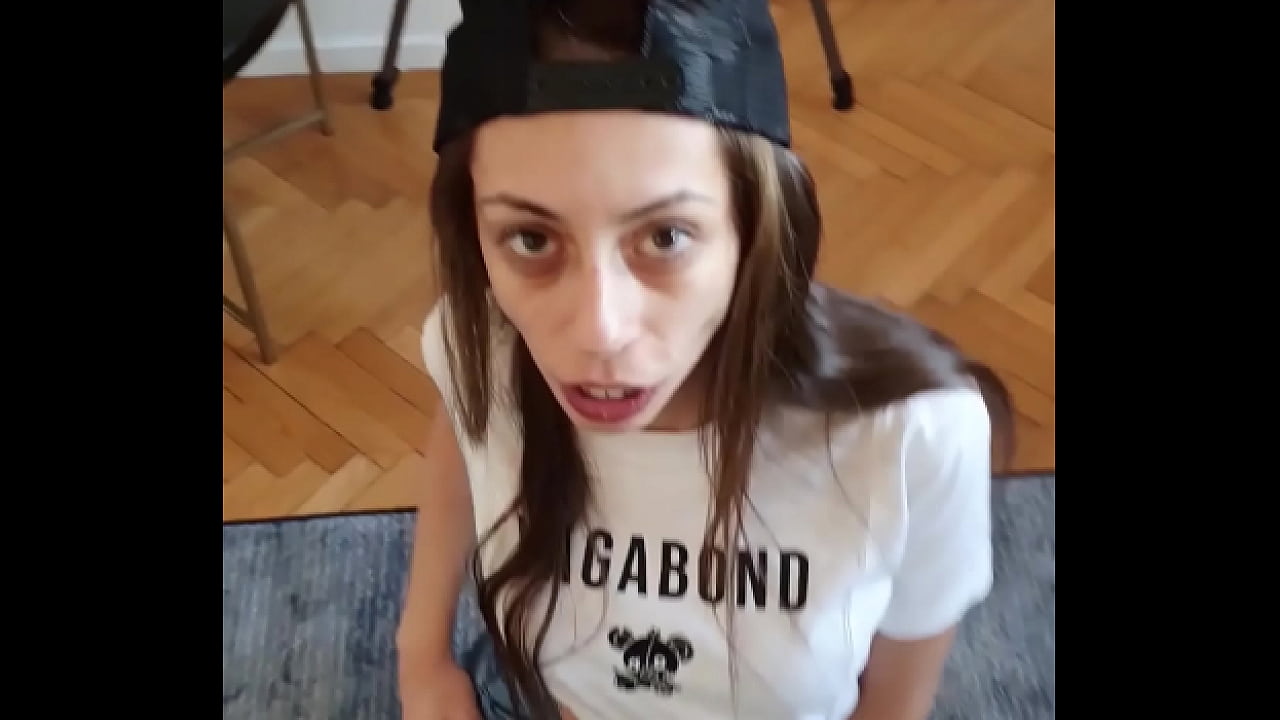 BTS - Candie Cross&rsquo;s Pre-Production Snack: Quick Blowjob and Cum Swallow Behind the Scenes