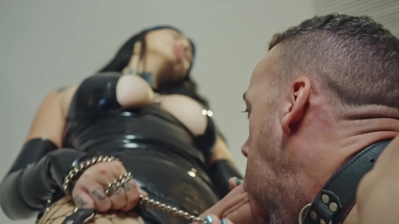 FEMDOM ANAL CASTING & SLAVE TRAINING | XDOMINANT