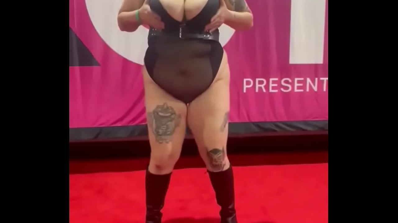 Exxxotica Miami day one