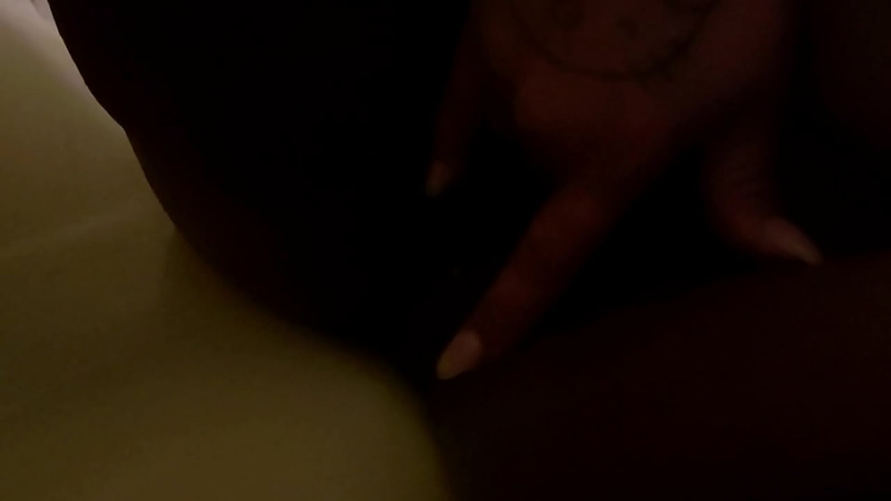 Lynn's fat noisy pussy leaking .....