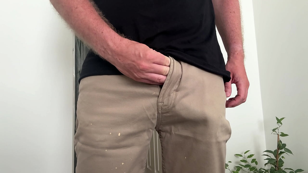 Do you like the big cock of Mr Big Dick UK? Mr Big Dick UK goes on tour - who wants to see this cock?