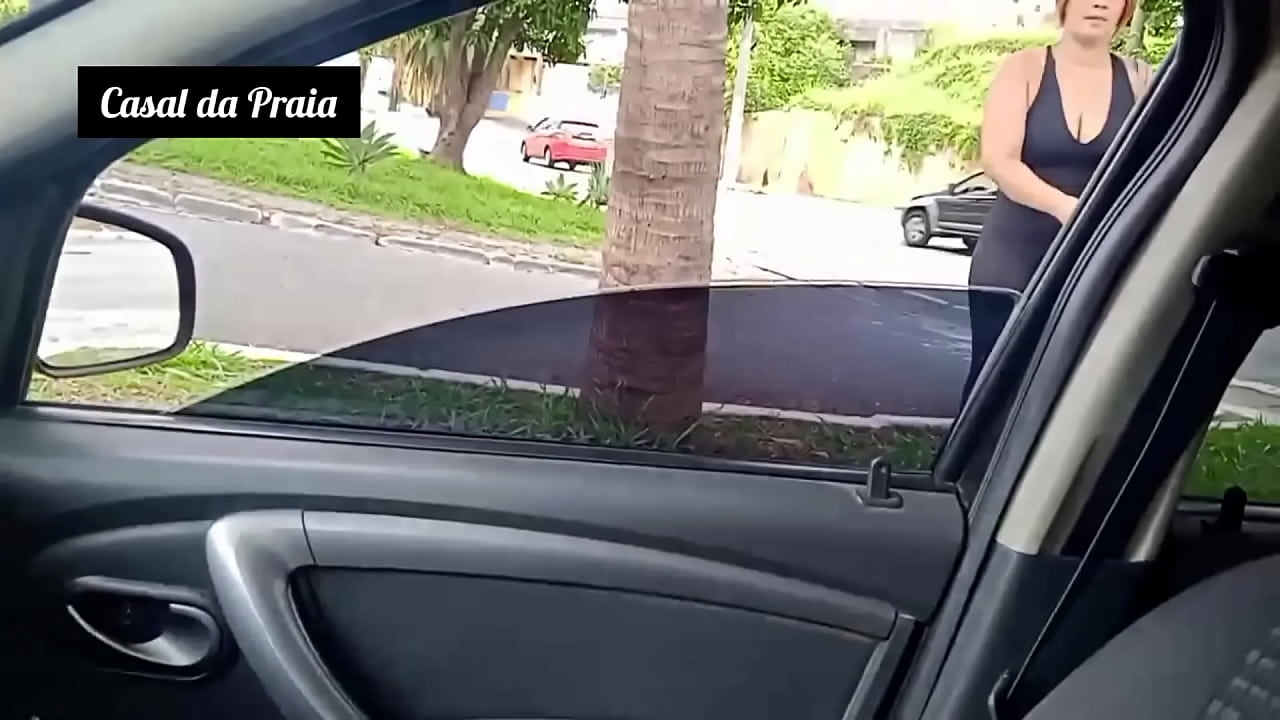 Depois do treino cai de boca gostoso dentro do carro