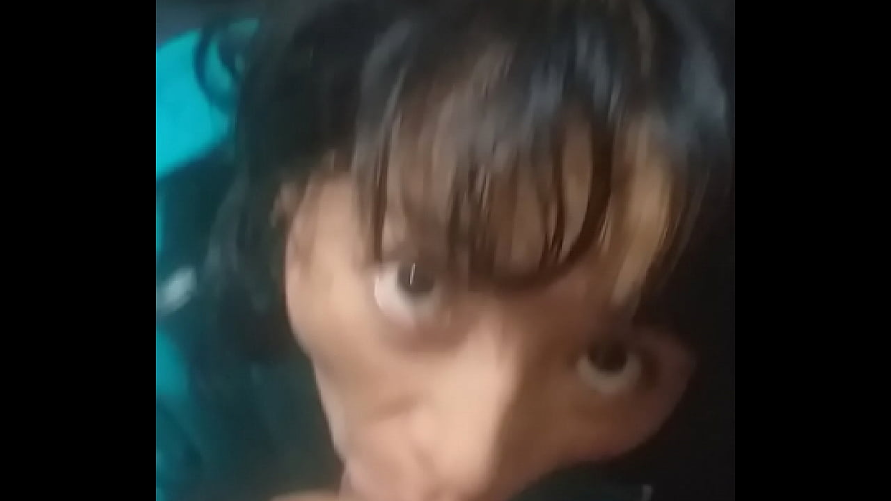 Mamada casera de una puta