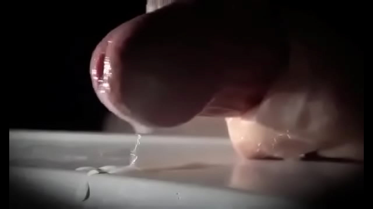 Masturbacion sacando semen
