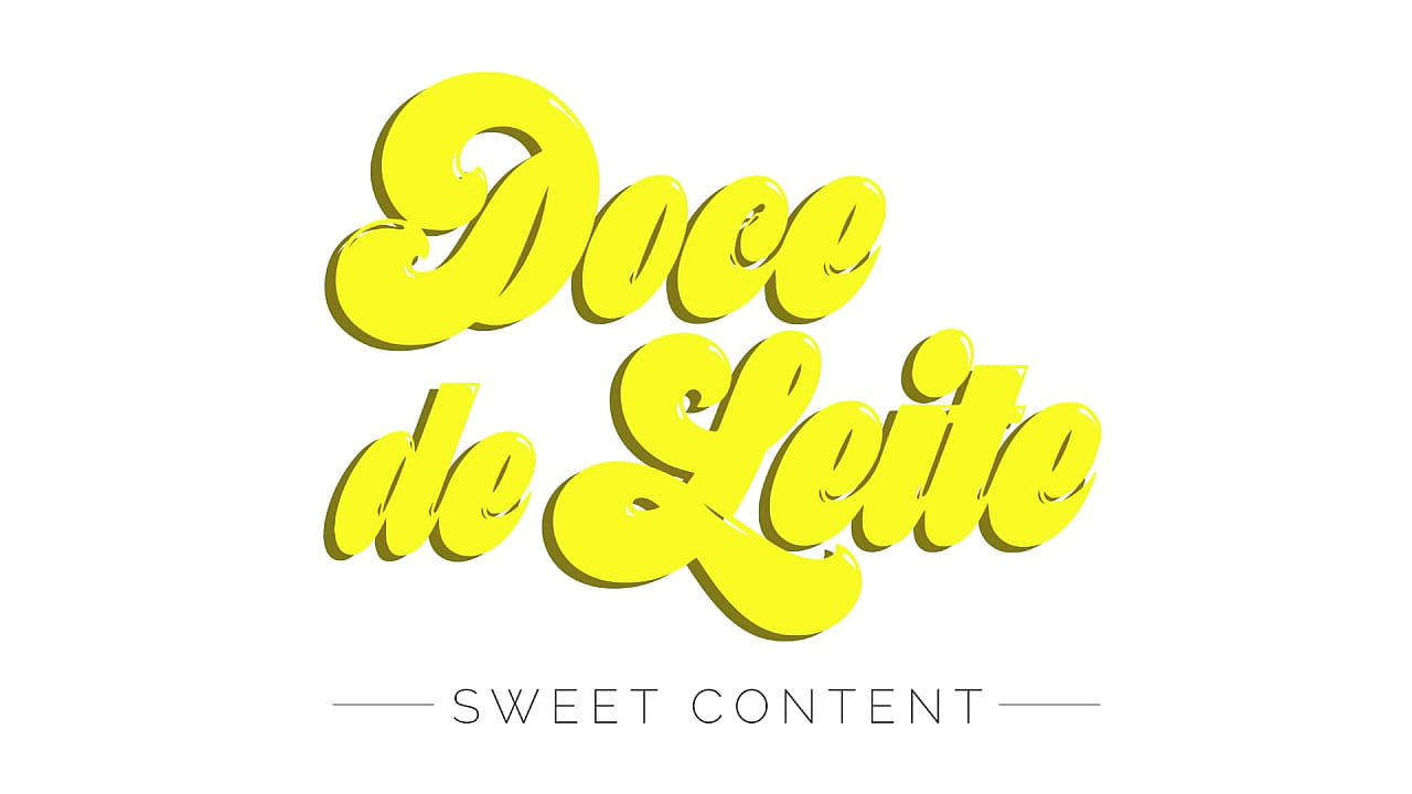 Melissa Lisboa brincando com sua buceta