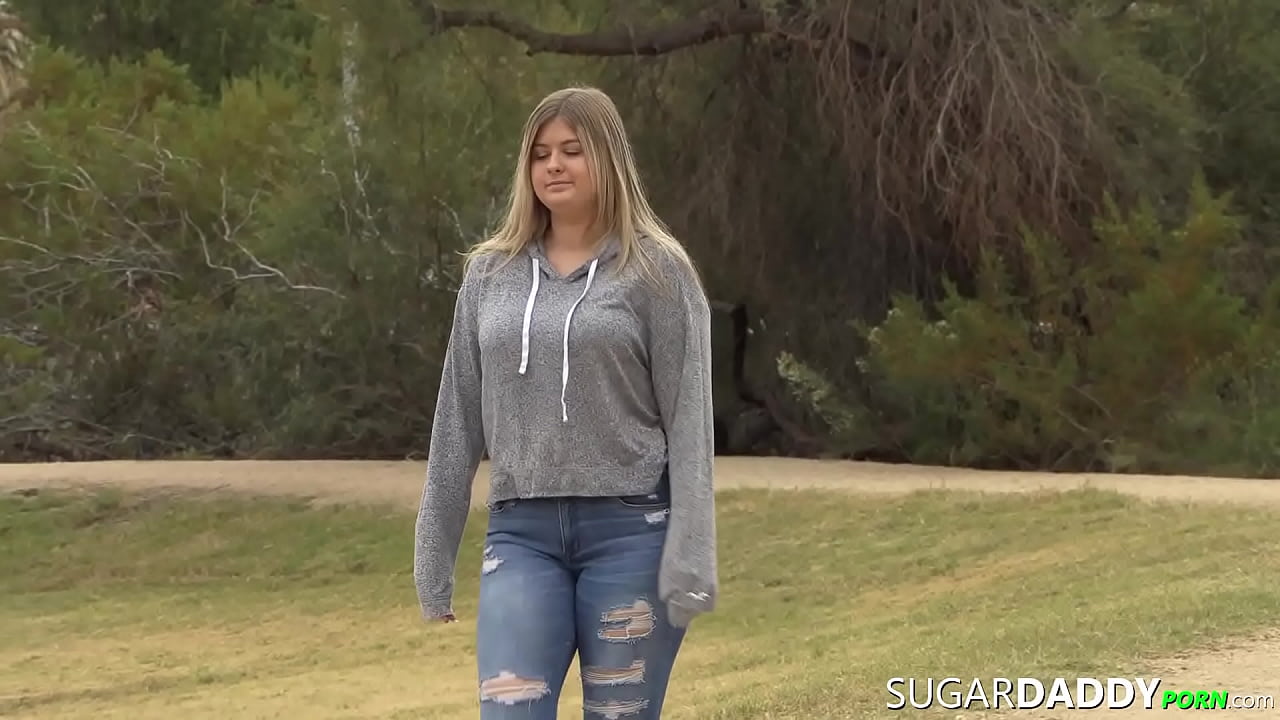 BBW Teen Gets Filled Up By Her SugarDaddy!