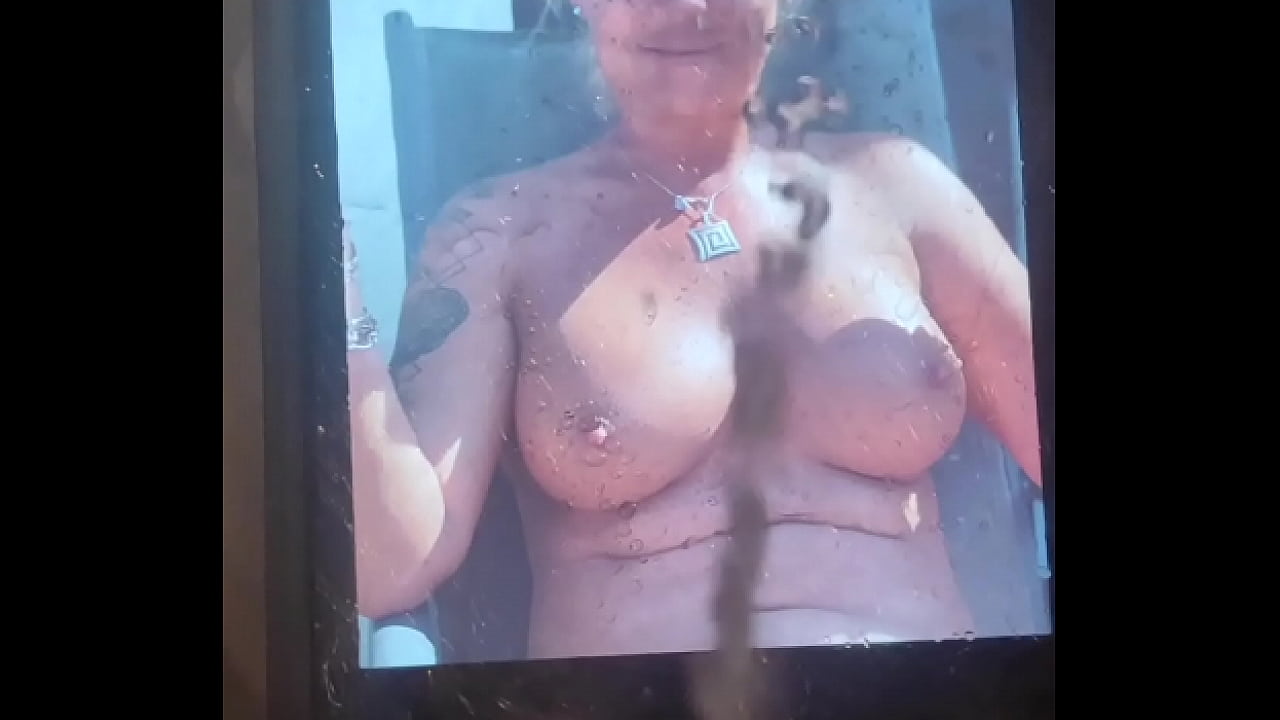 Meando a la puta de Johanna