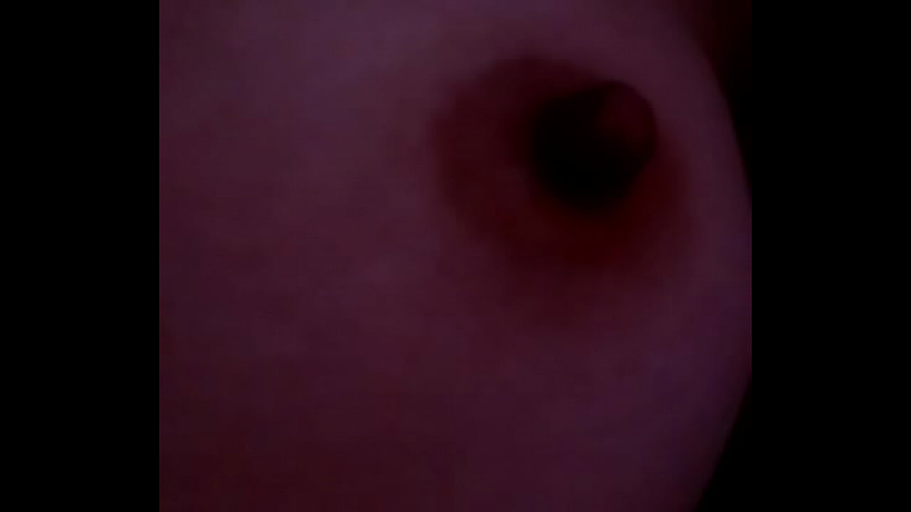 Ch2 Grabo mientras chupo sus pechos